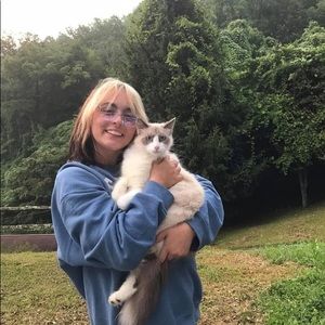 Meet your Posher, Darby